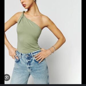 Reformation sienna top